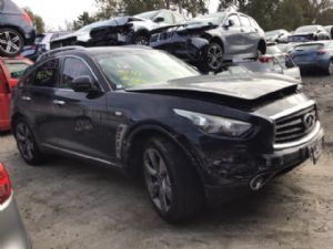 Nissan Skyline J50 2009-2014