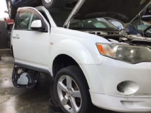 Mitsubishi Outlander CW5W 2006-2012