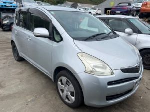 Toyota Ractis NCP100 2005-2010