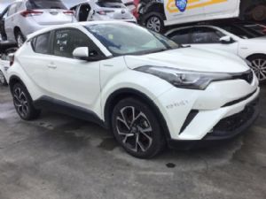 Toyota C-HR NGX10