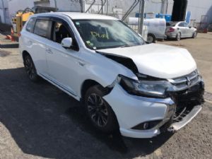 Mitsubishi Outlander GG2W Hybrid