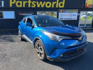 Toyota C-HR NGX10