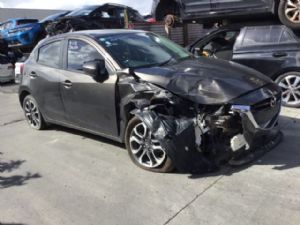 Mazda Mazda2 DJ