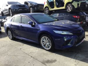 Toyota Camry AXVH71