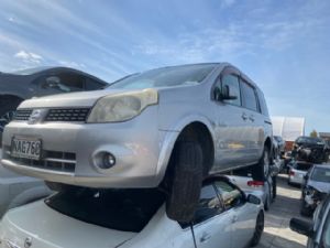 Nissan Lafesta B30 2004-2011