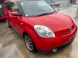 Mazda Verisa DC 2WD 01/04 on