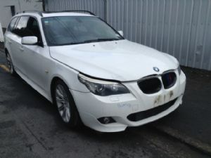 BMW 5 Series E90 525i