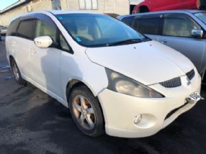 Mitsubishi Grandis NA4W