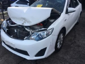 Toyota Camry AVV50