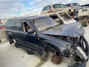 Toyota Landcruiser 100 SERIES