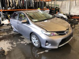 Toyota Corolla ZRE182R