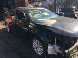Toyota Camry AVV50