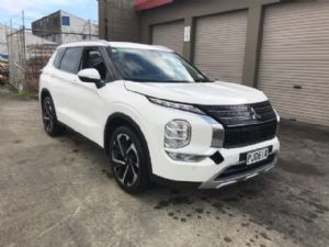 Mitsubishi Outlander GM4W 2021-on