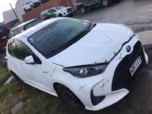 Toyota Yaris MXPH10