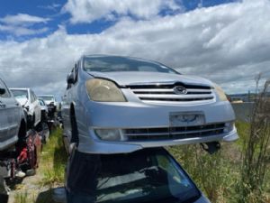Toyota Spacia/Spacio ZZE122