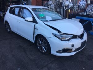 Toyota Corolla ZWE186