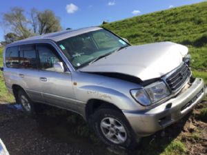 Toyota Landcruiser 100 SERIES