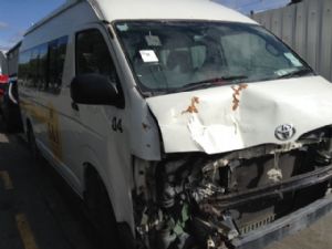 Toyota Hi-ace KDH220 03/05-09/06