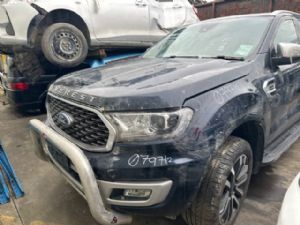 Ford Everest U375/UA 2015-on