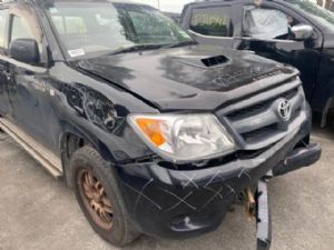 Toyota Hilux KUN16 02/2005-07/2008