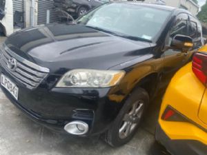 Toyota Vanguard ACA38