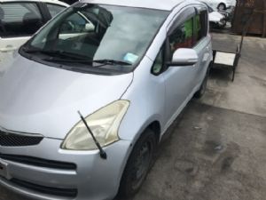 Toyota Ractis SCP100 2005-2009
