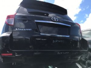 Toyota Vanguard ACA38