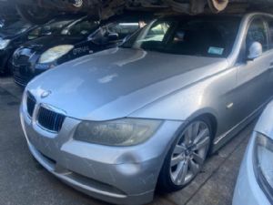 BMW 3 Series  325I E90