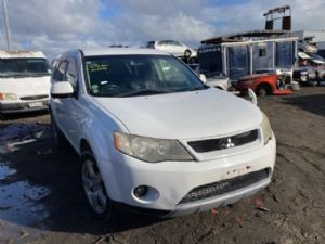 Mitsubishi Outlander CW5W 2006-2012