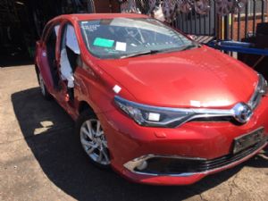 Toyota Corolla ZWE186