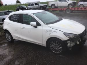 Mazda Mazda2 DJ