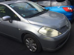 Nissan Tiida C11 2004-2007