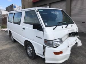 Mitsubishi L300- P04V