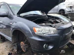 Mitsubishi Outlander CW5W 2006-2012