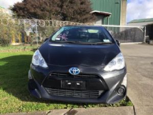 Toyota Aqua NHP10 2015-2017