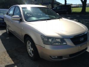 Hyundai Sonata KMHET A5 2009