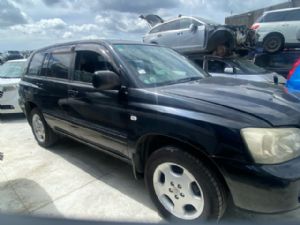Toyota Kluger ACU20