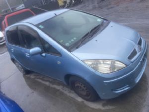 Mitsubishi Colt Z25A