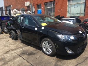 Toyota Camry AVV50