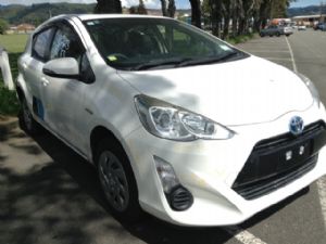 Toyota Aqua NHP10 2015-2017
