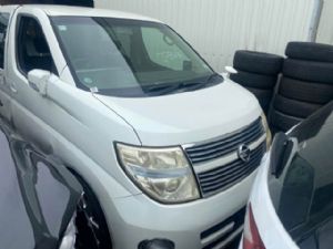 Nissan Elgrand E51 06/02-05/10