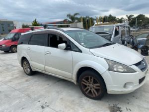 Mitsubishi Grandis NA4W