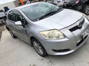 Toyota Auris NZE151