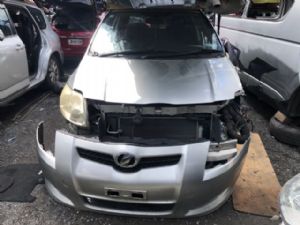 Toyota Auris NZE151
