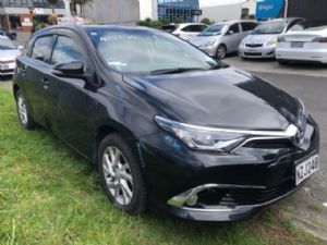 Toyota Auris NZE181