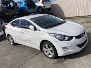 Hyundai Elantra DG41 2010-2015