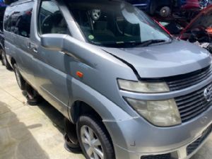 Nissan Elgrand E51 06/02-05/10
