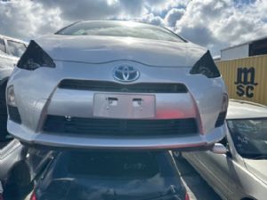 Toyota Aqua NHP10 2011-2015