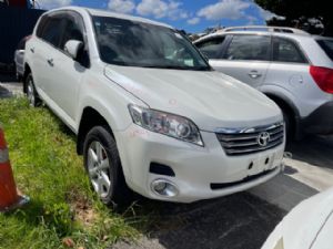 Toyota Vanguard ACA33