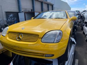 Mercedes-Benz 230 230